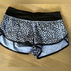 Lululemon shorts black and blue